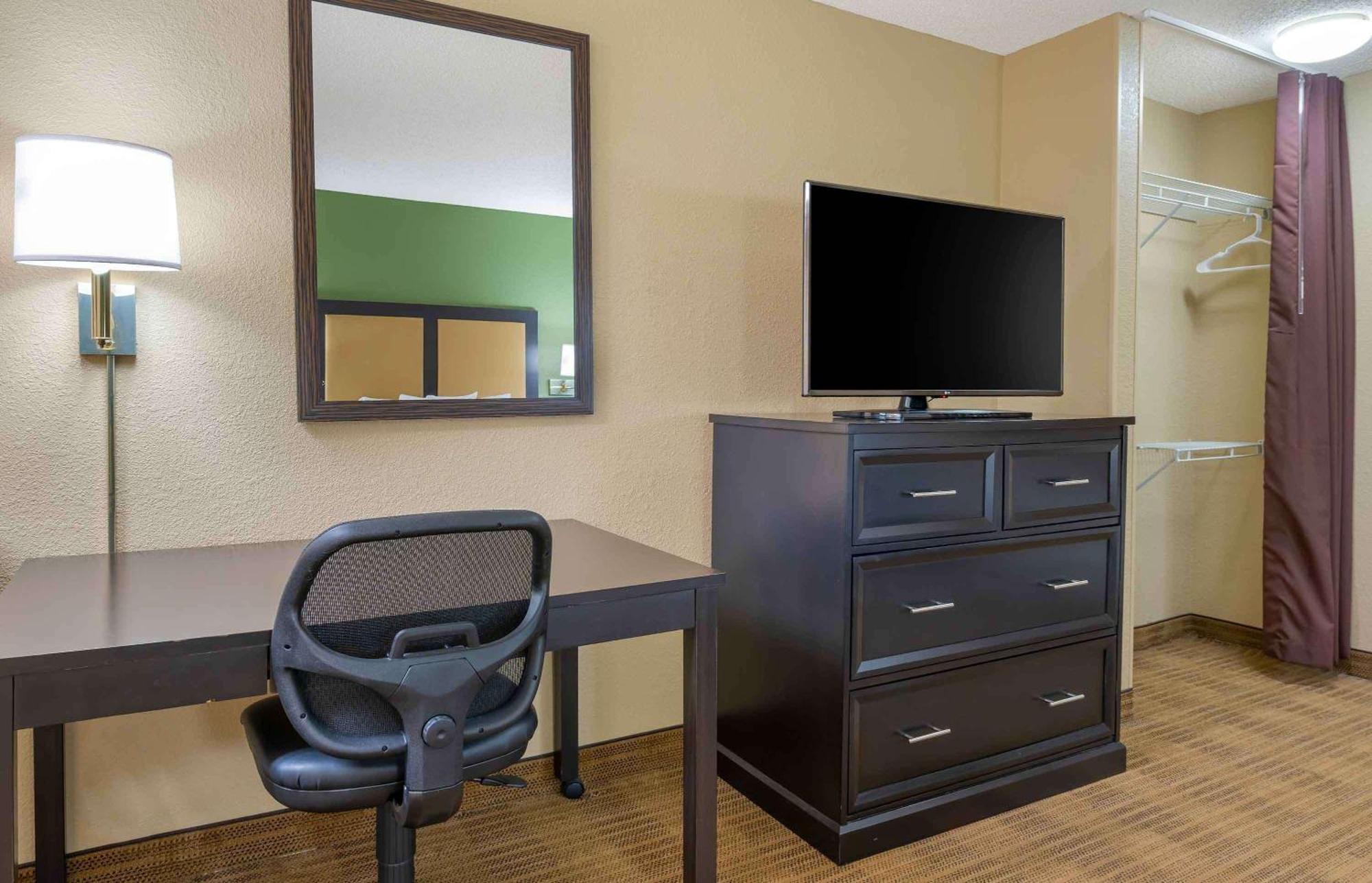 Extended Stay America Select Suites - Columbus - Worthington Exteriör bild